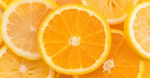 Puedes encontrar la vitamina A en alimentos de color naranja.